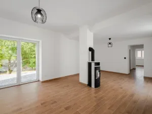 Prodej rodinného domu, Kamenice - Těptín, Táhlá, 236 m2