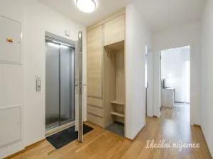 Pronájem bytu 3+kk, Praha - Karlín, Za Karlínským přístavem, 87 m2