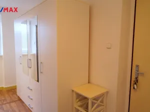 Pronájem bytu 2+1, Hradec Králové - Nový Hradec Králové, Moravská, 59 m2