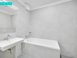 Pronájem bytu 2+kk, Olomouc - Slavonín, Topolová, 51 m2