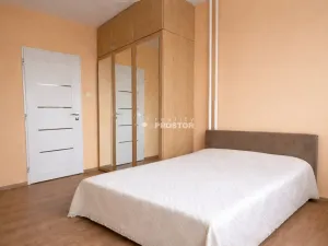 Prodej bytu 2+kk, Praha - Prosek, Vysočanská, 47 m2