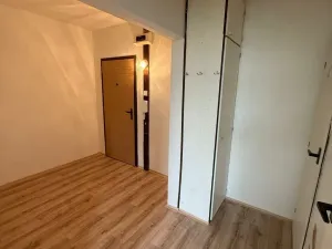 Pronájem bytu 1+kk, Chlumec, Vyklická, 33 m2