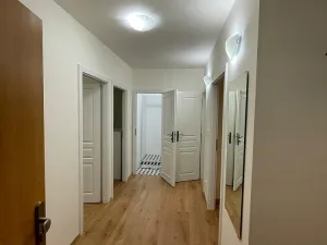 Pronájem bytu 4+kk, Praha - Střížkov, Českolipská, 53 m2