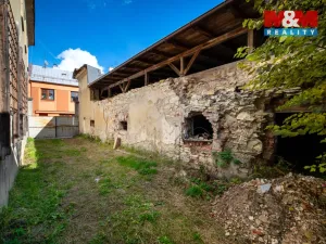 Prodej obchodního prostoru, Polička - Polička-Město, Komenského, 476 m2