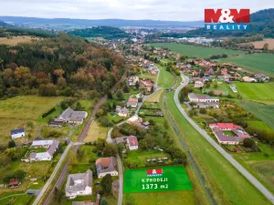 Prodej pozemku pro bydlení, Linhartice, 1373 m2