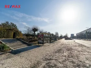 Prodej bytu 3+kk, Praha - Prosek, Vysočanská, 68 m2