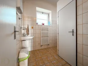 Pronájem kanceláře, Zápy, 34 m2