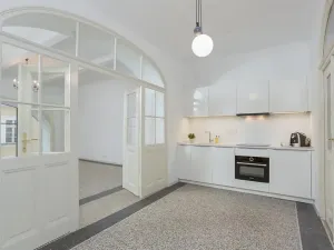 Pronájem kanceláře, Praha - Staré Město, Martinská, 76 m2