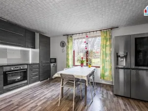 Prodej rodinného domu, Všesulov, 160 m2