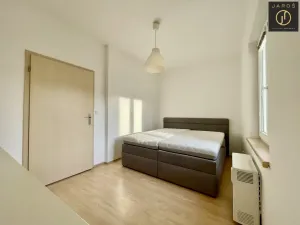 Pronájem bytu 2+1, Černošice, Zdeňka Lhoty, 65 m2
