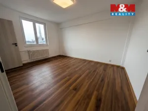 Pronájem bytu 2+1, Strakonice, Bezděkovská, 43 m2