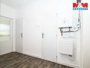 Prodej bytu 3+kk, Bečváry, 72 m2