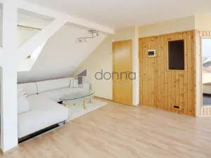 Pronájem bytu 5+kk, Praha, Jenštejnská, 175 m2