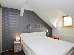 Pronájem bytu 5+kk, Praha, Jenštejnská, 175 m2