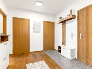 Prodej bytu 3+kk, Praha, Na Křtině, 82 m2