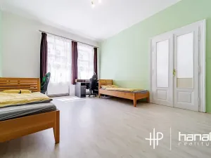 Prodej bytu 3+1, Olomouc, Komenského, 116 m2