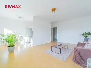 Prodej bytu 3+1, Praha - Stodůlky, Prusíkova, 77 m2