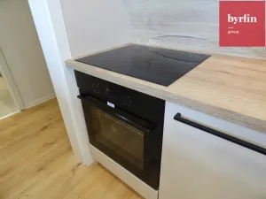 Pronájem bytu 2+kk, Opava, Hlavní, 38 m2