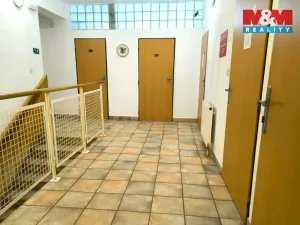 Pronájem kanceláře, Zruč nad Sázavou, náměstí MUDr. J. Svobody, 29 m2