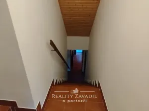 Pronájem rodinného domu, Hněvkovice - Nová Ves u Dolních Kralovic, 180 m2