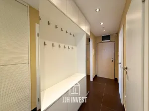 Pronájem bytu 2+1, Praha - Krč, Višňová, 55 m2