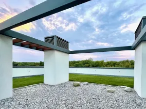 Pronájem bytu 2+kk, Praha - Žižkov, Olšanská, 69 m2