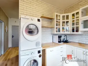 Prodej bytu 2+1, Chomutov, Vrchlického, 55 m2