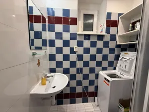 Pronájem bytu 1+1, Praha - Libeň, Drahobejlova, 48 m2