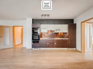 Prodej bytu 3+kk, Praha - Libeň, Nad Rokoskou, 77 m2