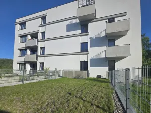 Pronájem bytu 1+kk, Libčice nad Vltavou, Pod Hliníkem, 33 m2