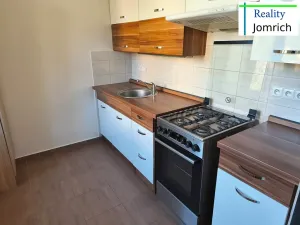 Pronájem bytu 2+1, Liberec, Školní, 45 m2