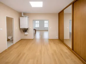 Pronájem bytu 2+1, Hlučín, Mírové náměstí, 127 m2