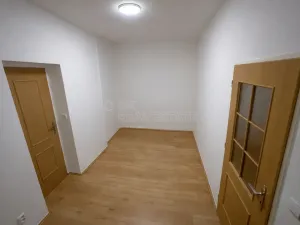 Pronájem bytu 3+1, Hlučín, Mírové náměstí, 127 m2