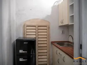 Pronájem obchodního prostoru, Jihlava, Znojemská, 90 m2