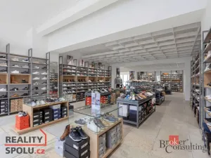 Pronájem kanceláře, Benešov, 190 m2