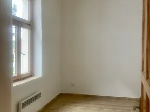 Pronájem bytu 2+kk, Praha - Košíře, Vrchlického, 40 m2
