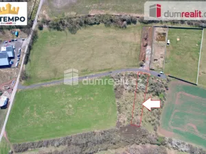 Prodej komerčního pozemku, Úsilné, 1632 m2