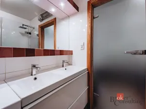 Prodej bytu 2+kk, Strážné, 54 m2