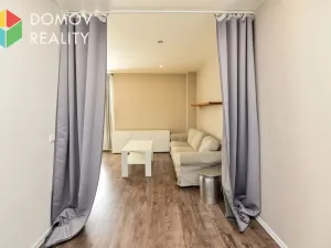 Pronájem bytu 1+kk, Beroun, V Hlinkách, 34 m2