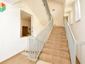 Pronájem bytu 1+kk, Beroun, V Hlinkách, 34 m2