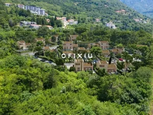 Prodej vily, Kavač, Černá Hora, 74 m2