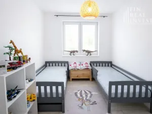 Prodej rodinného domu, Hovorany, 328 m2