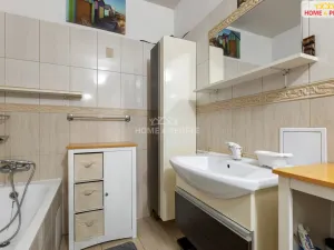 Pronájem bytu 2+1, Praha - Holešovice, Veletržní, 52 m2