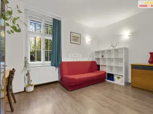 Pronájem bytu 2+1, Praha - Holešovice, Veletržní, 52 m2