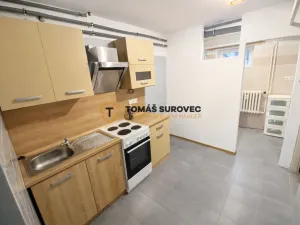 Pronájem bytu 2+1, Valašské Klobouky, Československé armády, 40 m2