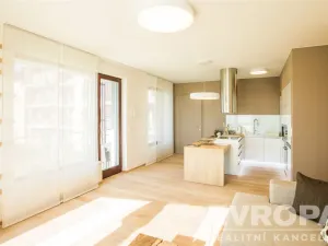 Prodej bytu 3+kk, Beroun - Beroun-Závodí, Na Veselou, 123 m2