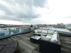 Pronájem bytu 4+kk, Praha - Holešovice, Komunardů, 196 m2