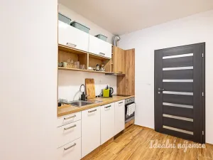 Pronájem bytu 2+kk, Praha - Košíře, Jinonická, 60 m2