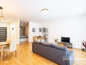 Pronájem bytu 2+kk, Praha - Košíře, Jinonická, 60 m2