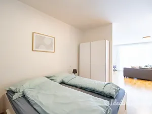 Pronájem bytu 2+kk, Praha - Košíře, Jinonická, 60 m2